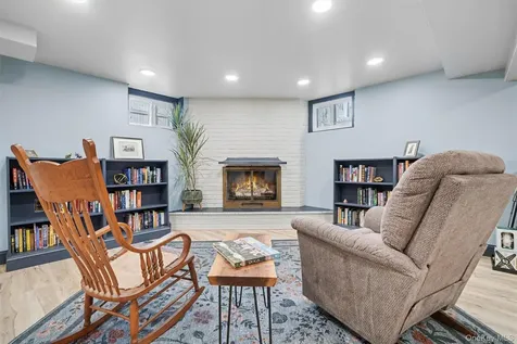 1304 Birch Hill Lane Mamaroneck NY 10543
