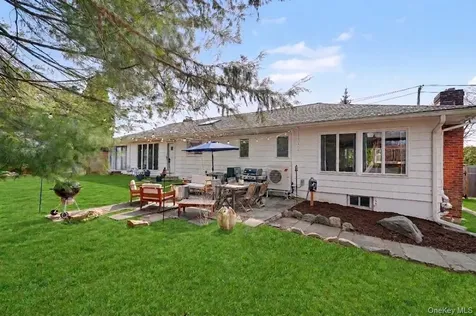 1304 Birch Hill Lane Mamaroneck NY 10543