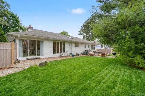 1304 Birch Hill Lane Mamaroneck NY 10543