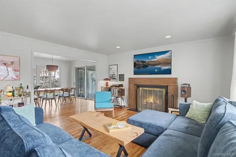 1304 Birch Hill Lane Mamaroneck NY 10543