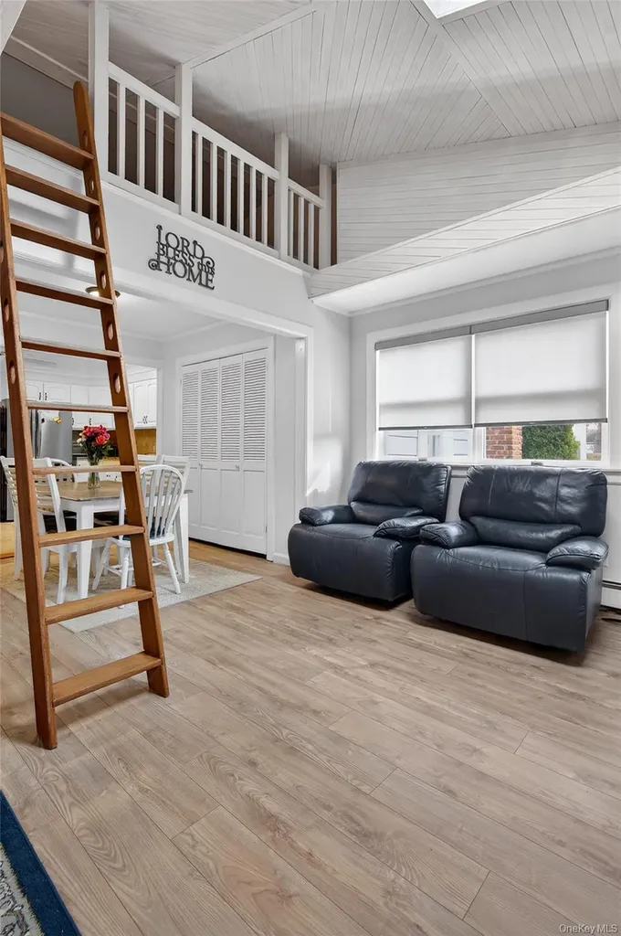 46 Monell Avenue Islip NY 11751