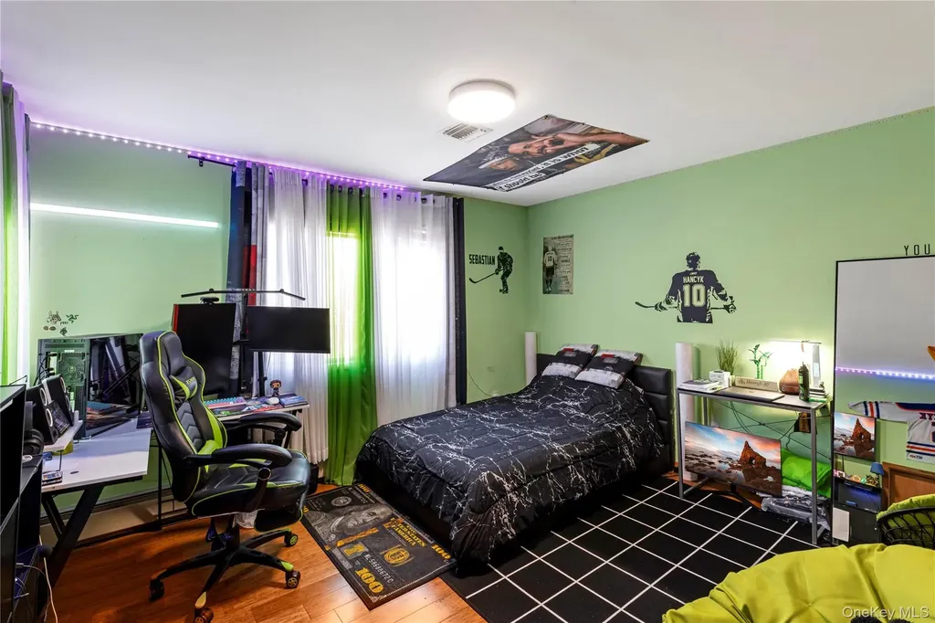 27 Cypress Drive Kings Park NY 11754
