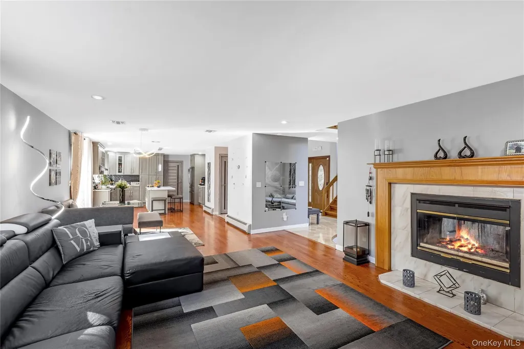 27 Cypress Drive Kings Park NY 11754