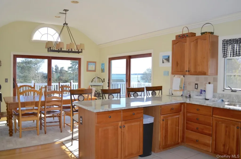 16 Grant Boulevard Hampton Bays NY 11946
