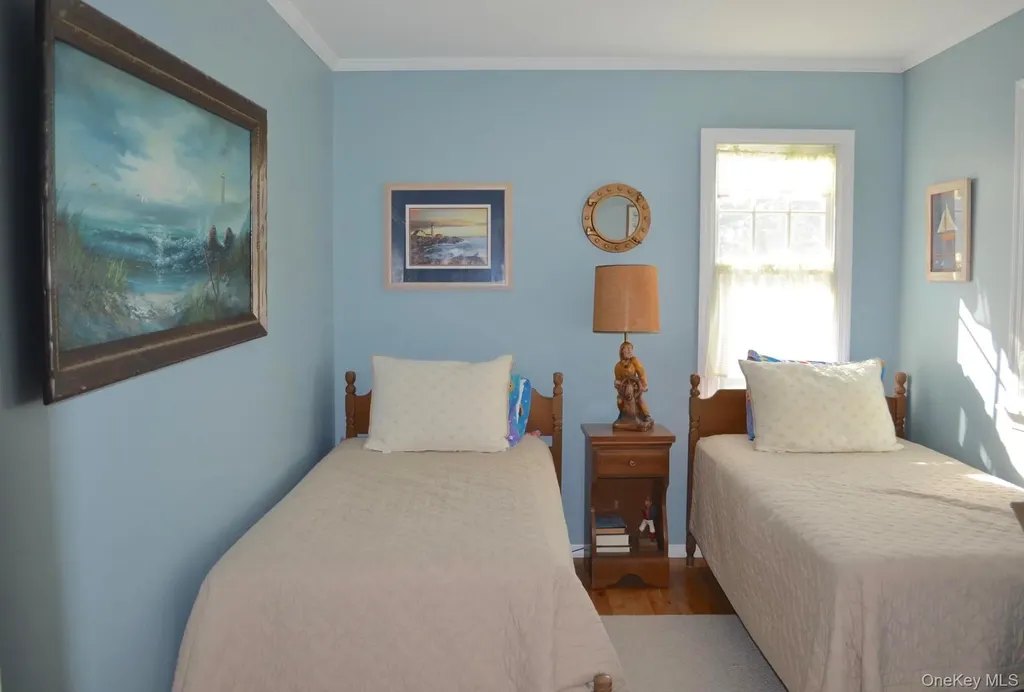 16 Grant Boulevard Hampton Bays NY 11946
