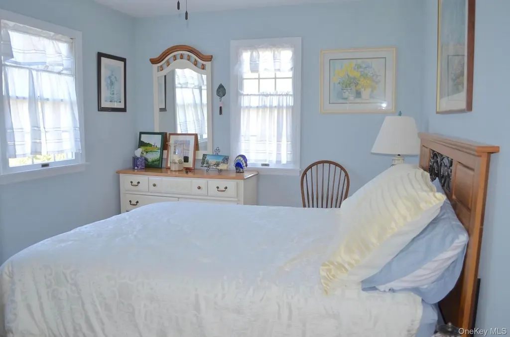 16 Grant Boulevard Hampton Bays NY 11946