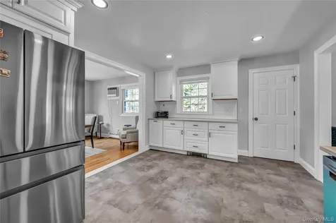 111 Vicki Lane Hopewell Junction NY 12533