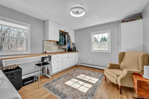 111 Vicki Lane Hopewell Junction NY 12533