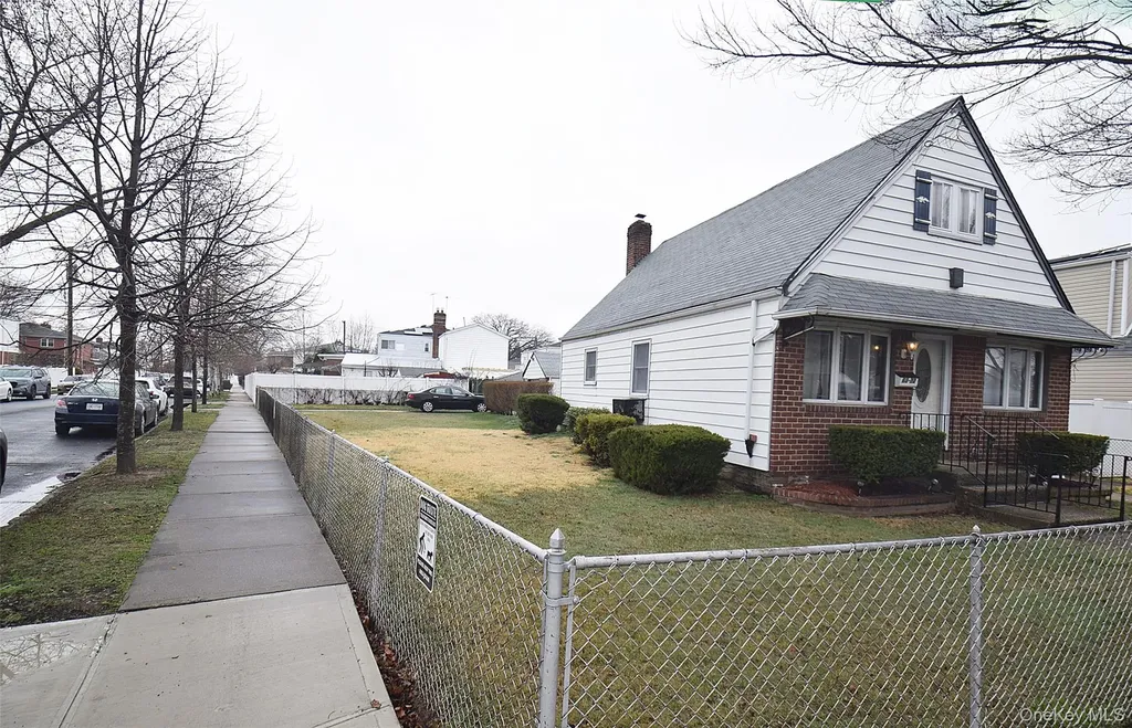 6332 138th Street Flushing NY 11367
