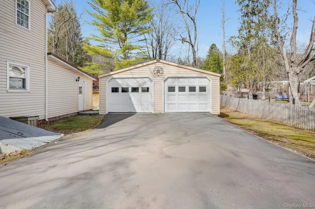 11 Gale Road Mongaup Valley NY 12762