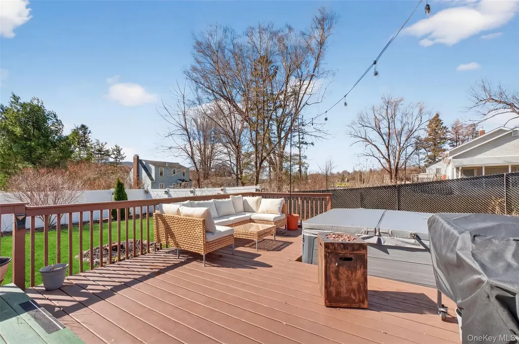 24 Linda Place Fishkill NY 12524
