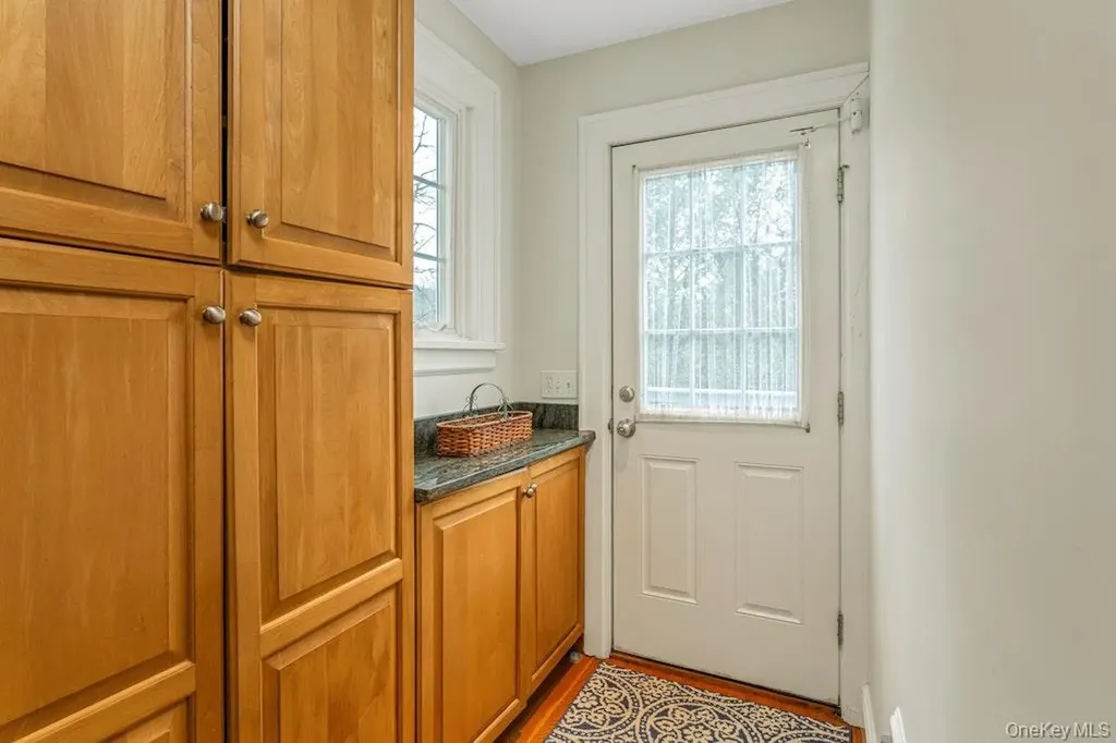 4 Greyrock Terrace Irvington NY 10533