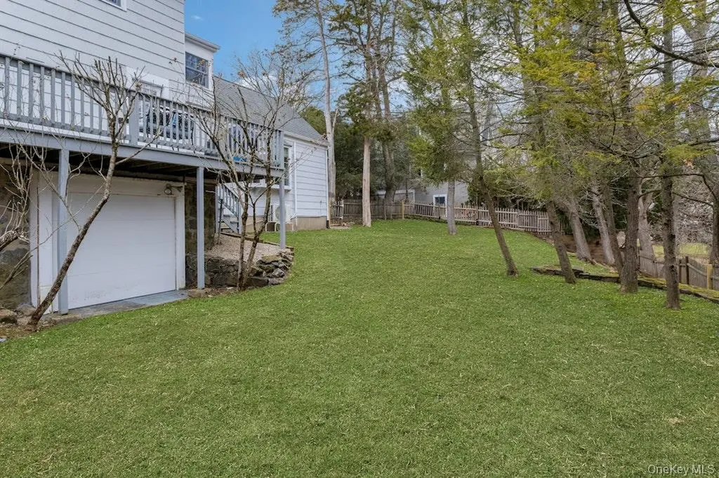 4 Greyrock Terrace Irvington NY 10533