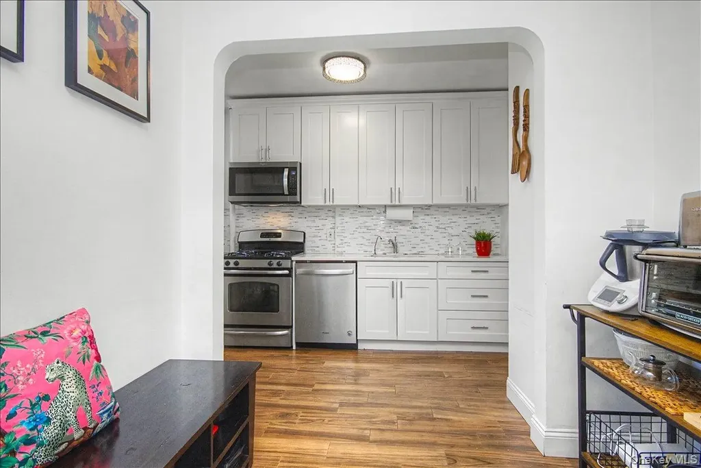 90 Bryant Avenue White Plains NY 10605