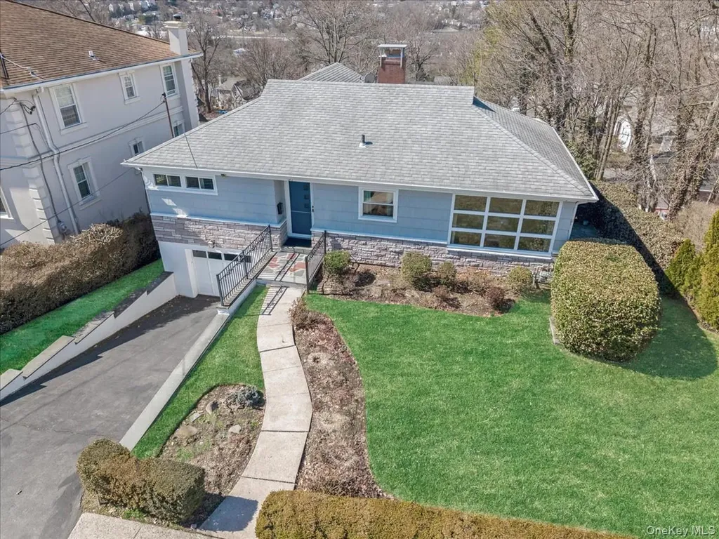 37 Berkshire Road Yonkers NY 10710