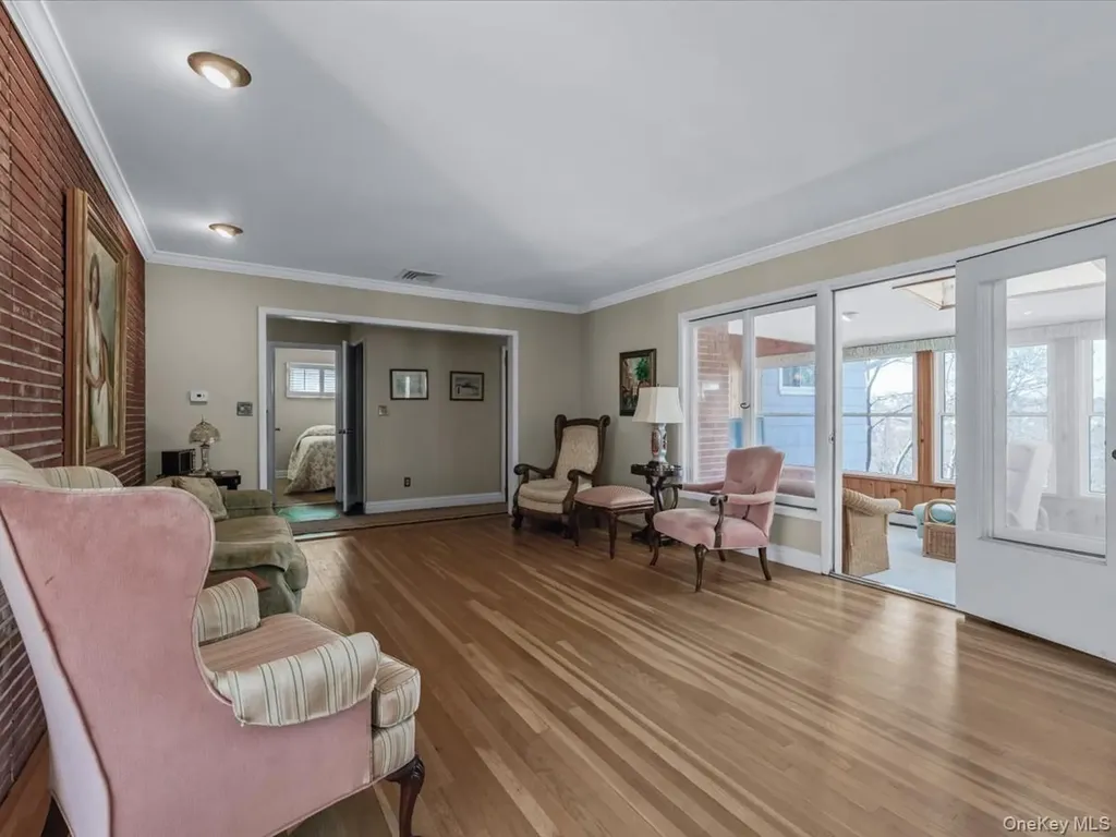 37 Berkshire Road Yonkers NY 10710