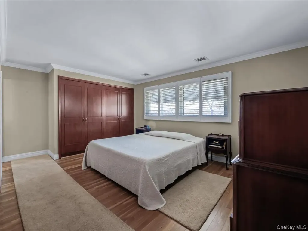 37 Berkshire Road Yonkers NY 10710