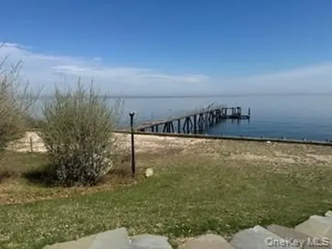 1 Sea Crest Drive Lloyd Neck NY 11743