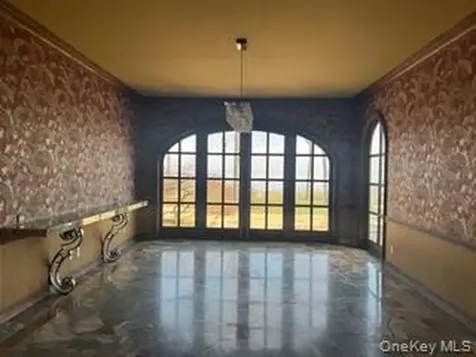 1 Sea Crest Drive Lloyd Neck NY 11743
