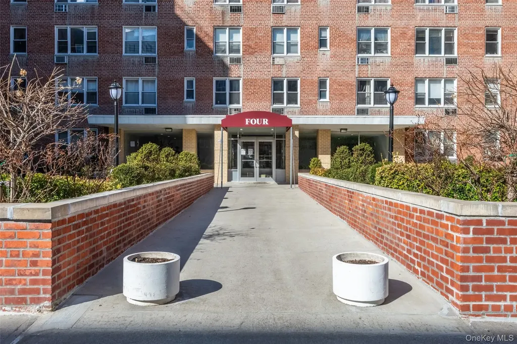 4 Sadore Lane Yonkers NY 10710