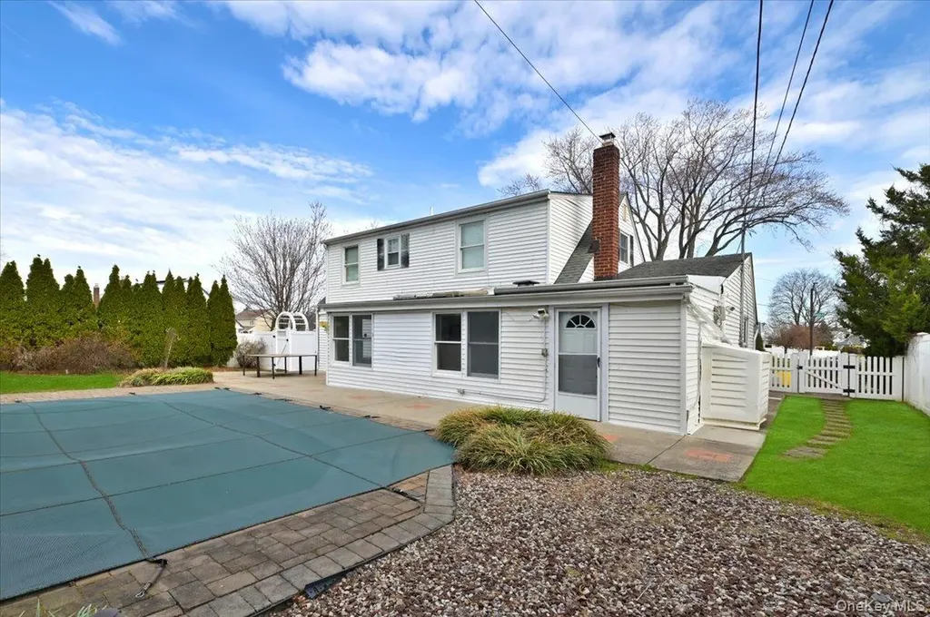 4000 Avoca Avenue Bethpage NY 11714