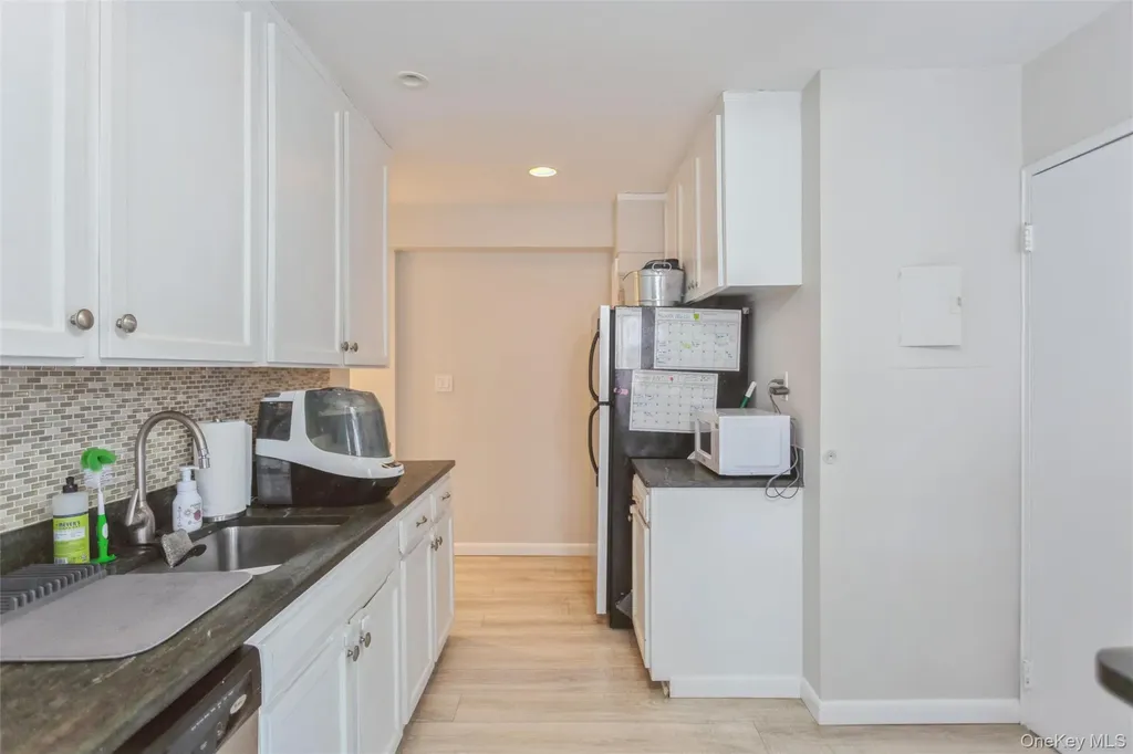 740 E Broadway Long Beach NY 11561
