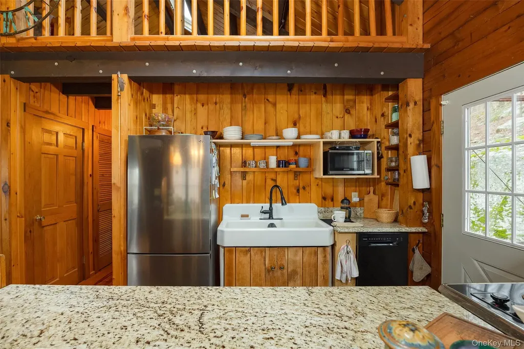 79 E Hook Cross Road Hopewell Junction NY 12533