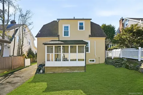 72 Hawley Avenue Port Chester NY 10573