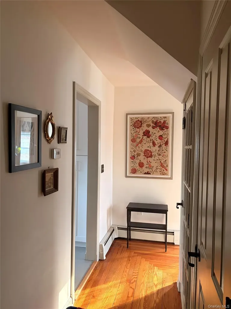 5 Sunrise Terrace New Windsor NY 12553