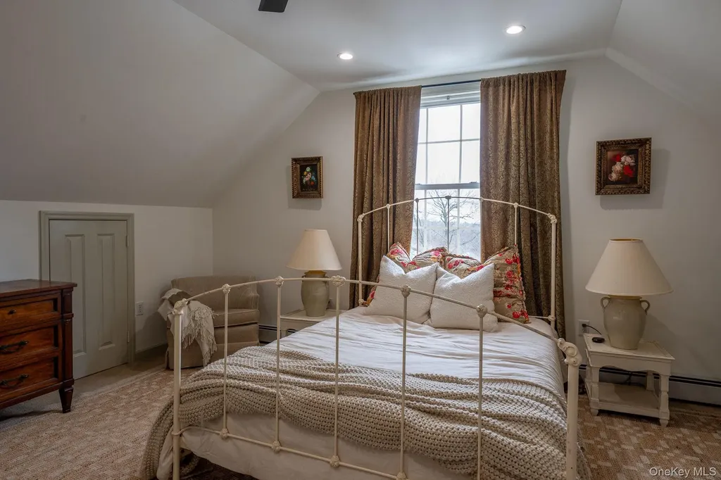 5 Sunrise Terrace New Windsor NY 12553