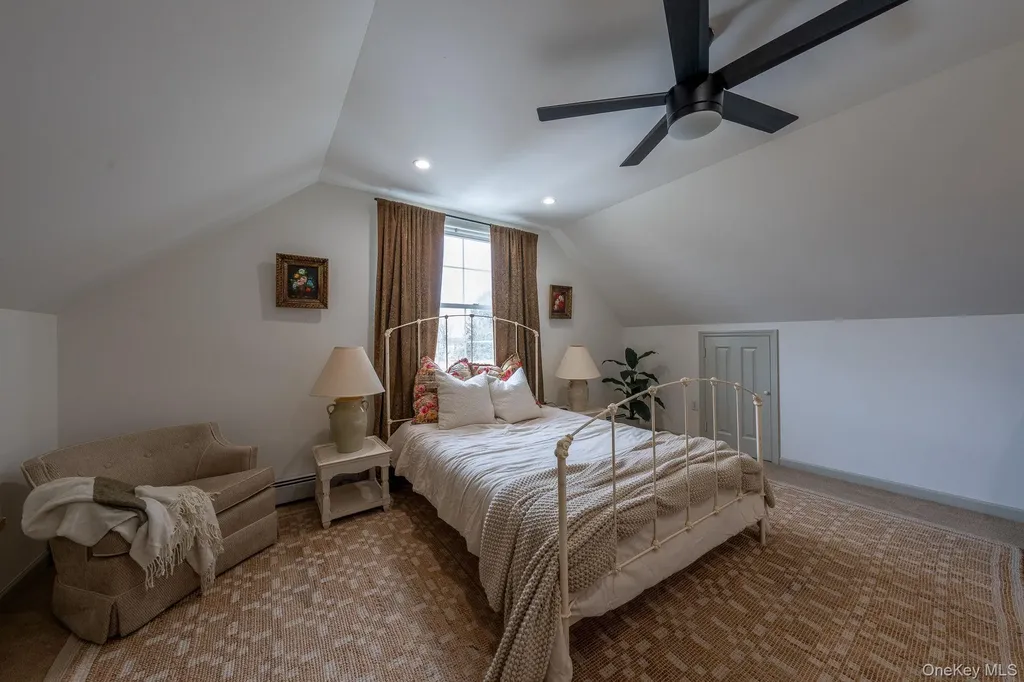 5 Sunrise Terrace New Windsor NY 12553
