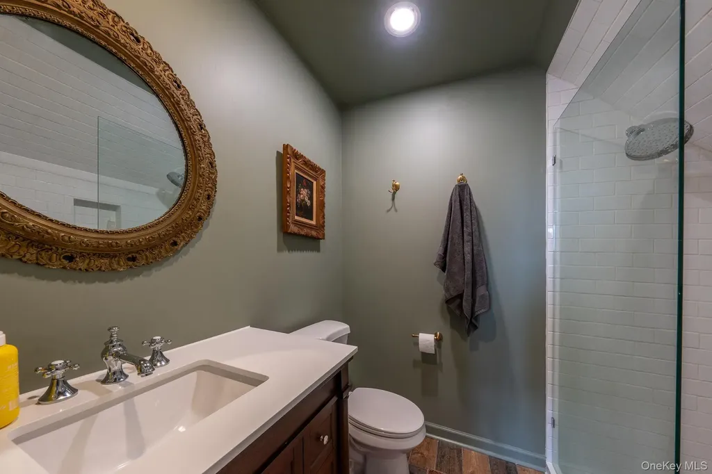 5 Sunrise Terrace New Windsor NY 12553