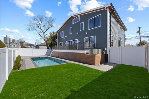 141 Flamingo Street Atlantic Beach NY 11509