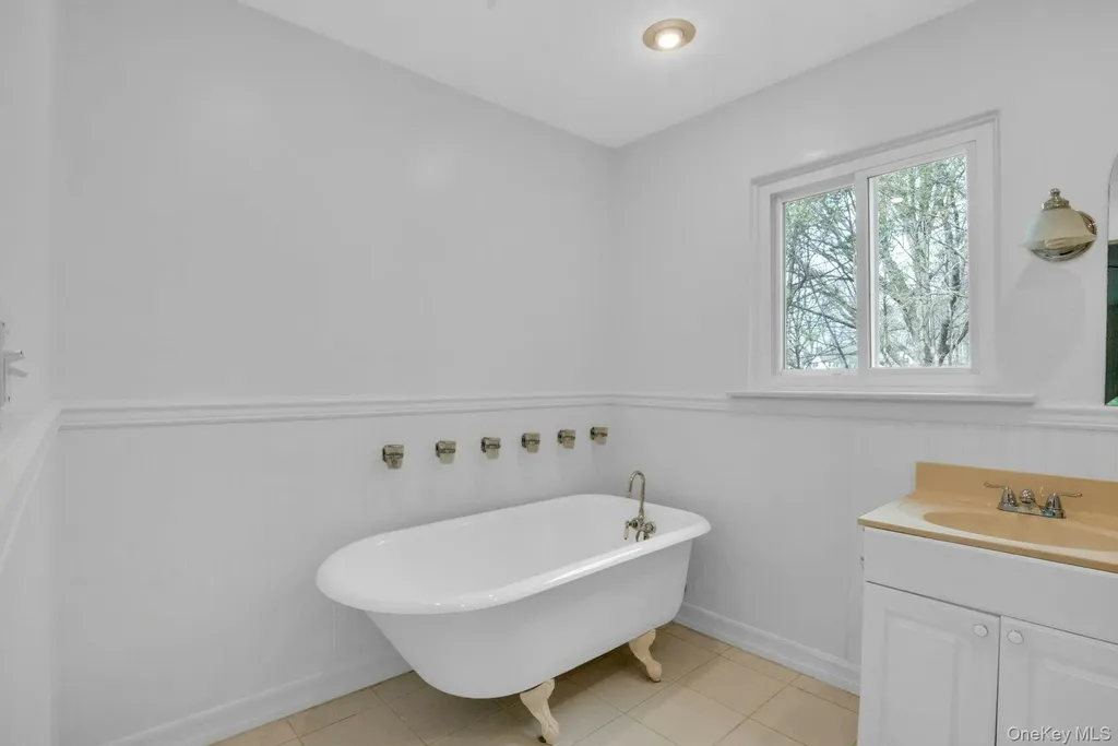 9 Virginia Avenue Dobbs Ferry NY 10522