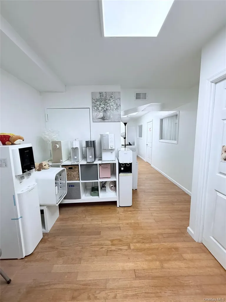 14024 31st Drive Flushing NY 11354
