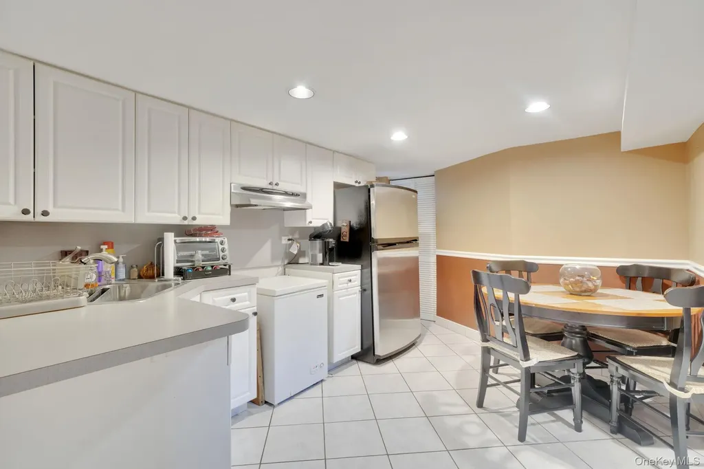 16255 12th Avenue Whitestone NY 11357