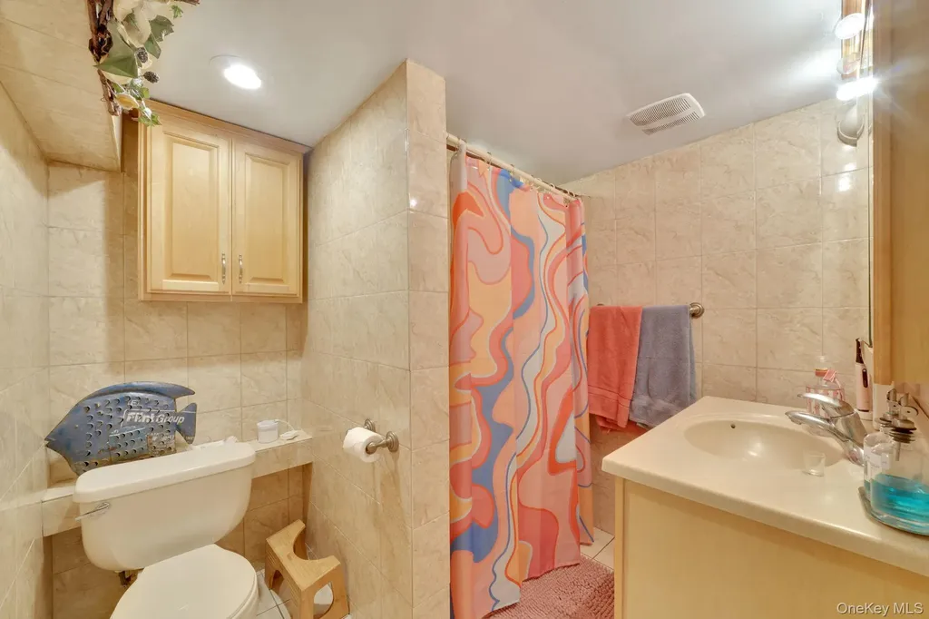 16255 12th Avenue Whitestone NY 11357