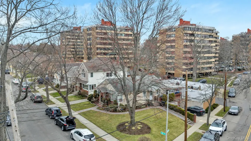 16255 12th Avenue Whitestone NY 11357