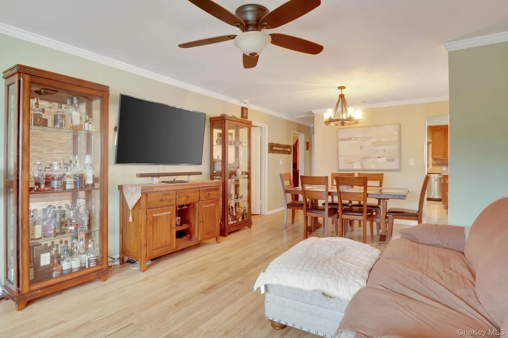 16255 12th Avenue Whitestone NY 11357
