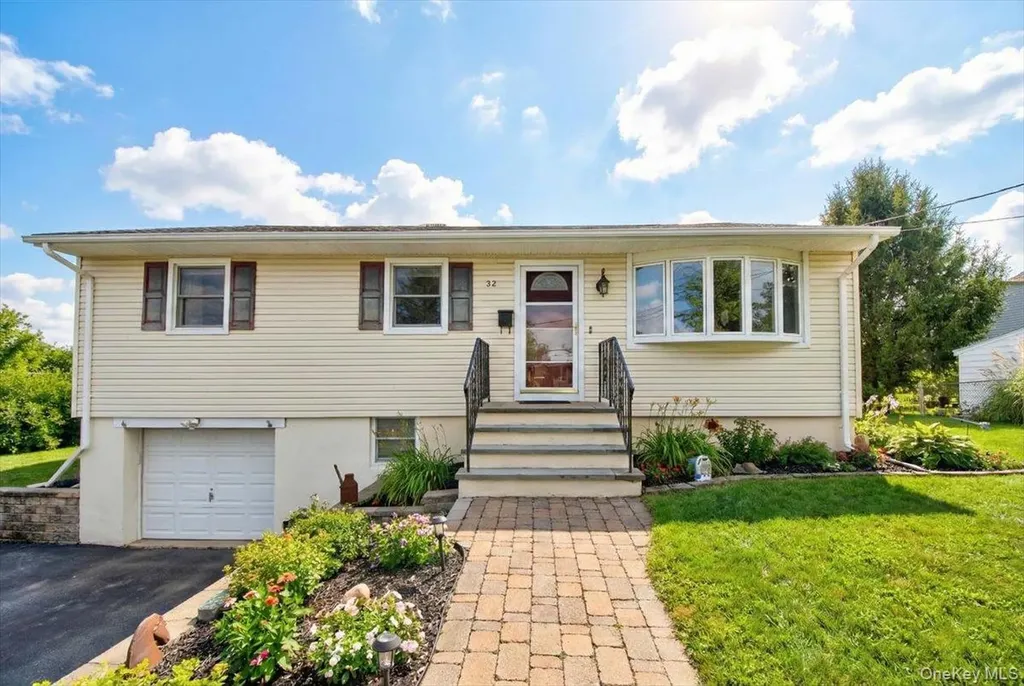 32 Highland Avenue Warwick NY 10990