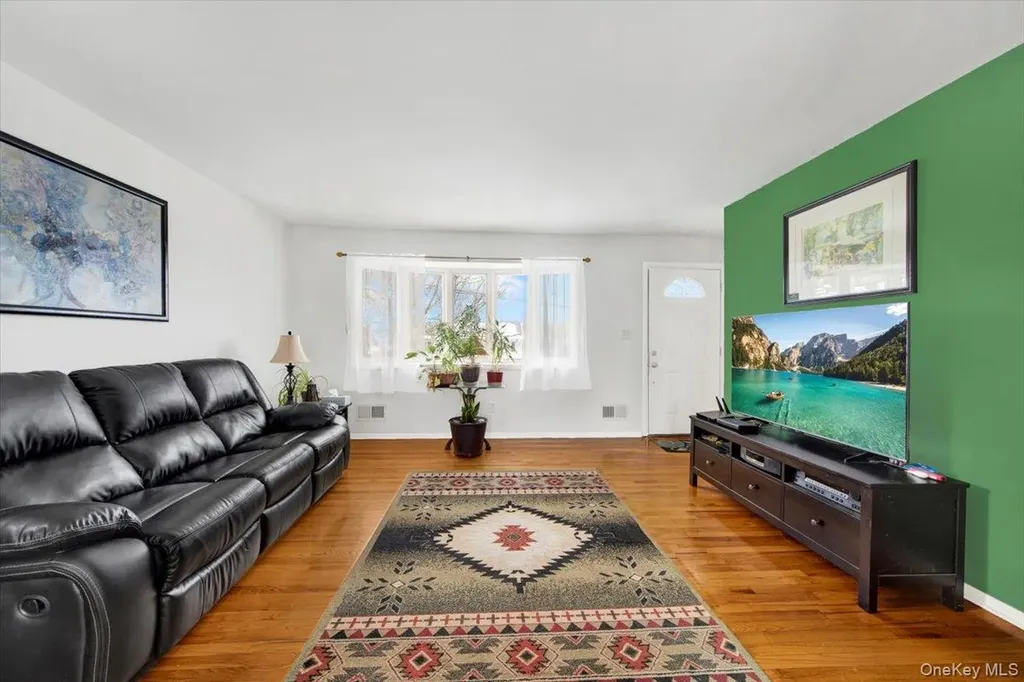 32 Highland Avenue Warwick NY 10990