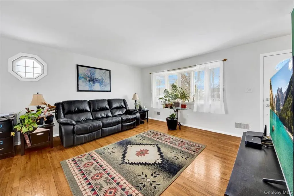 32 Highland Avenue Warwick NY 10990