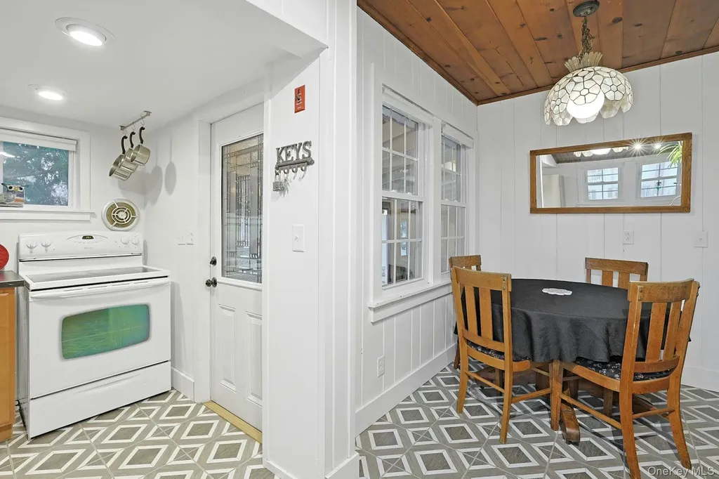 1 Bridge Terrace Fort Montgomery NY 10922