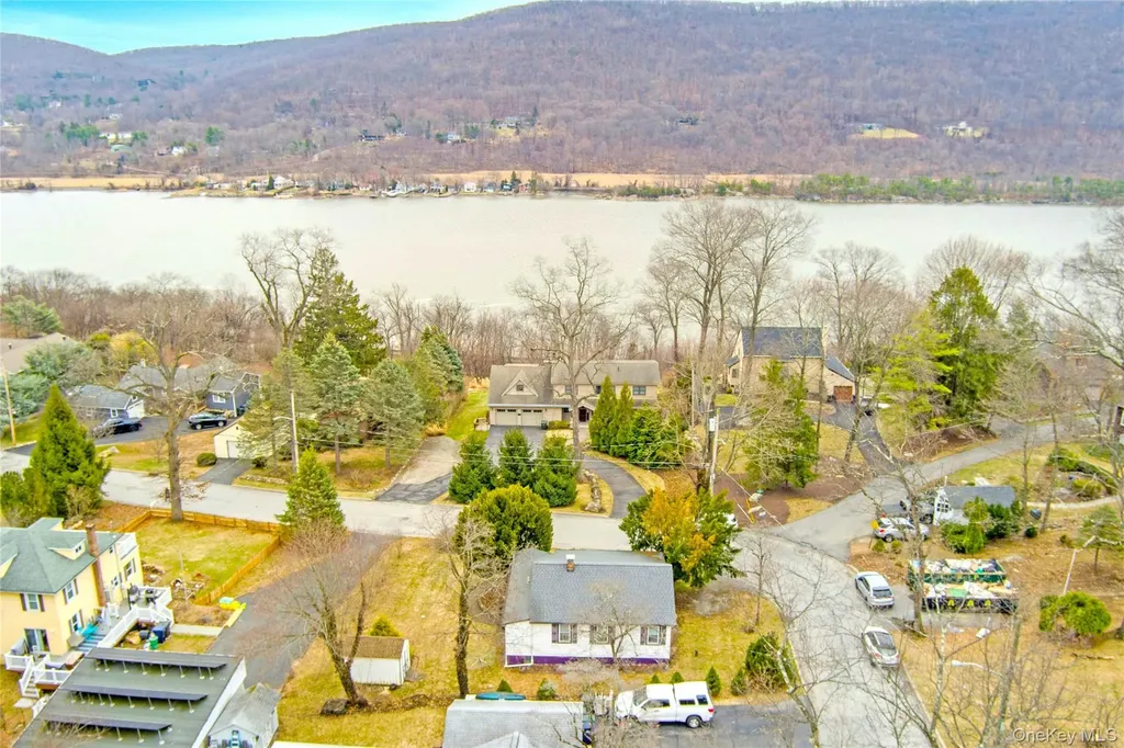 1 Bridge Terrace Fort Montgomery NY 10922