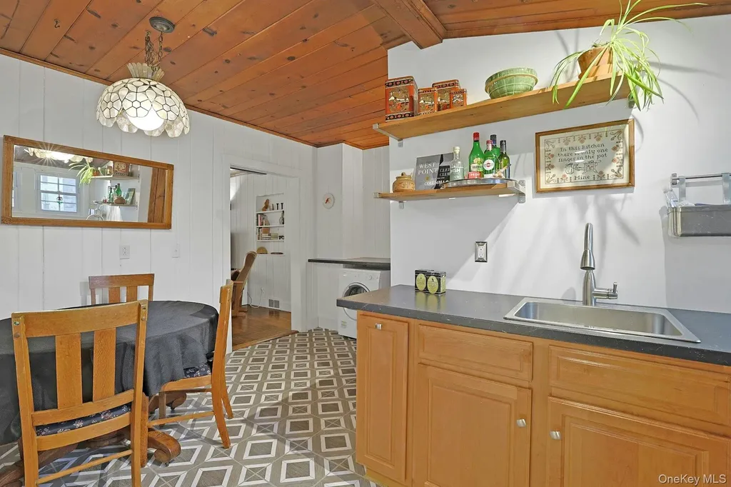 1 Bridge Terrace Fort Montgomery NY 10922
