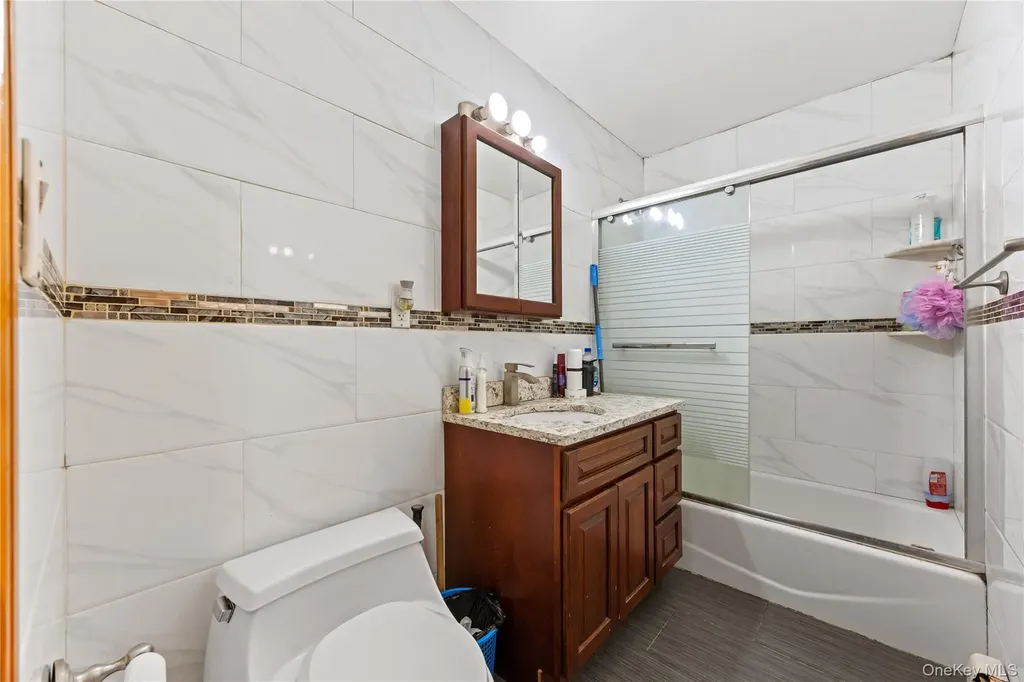 13006 58th Road Flushing NY 11355