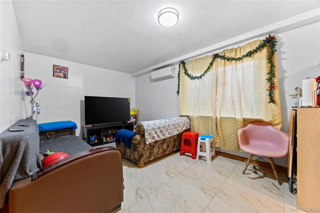 13006 58th Road Flushing NY 11355