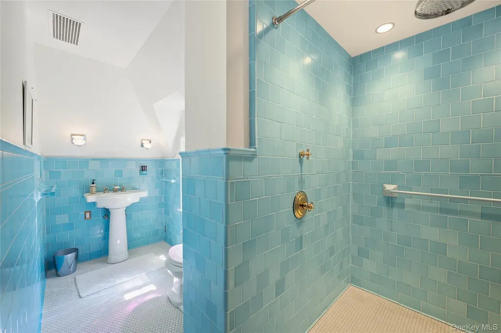 61 Evarts Hill Garrison NY 10524