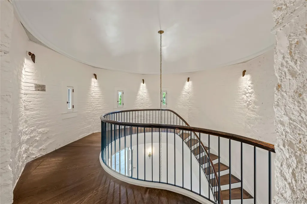 61 Evarts Hill Garrison NY 10524