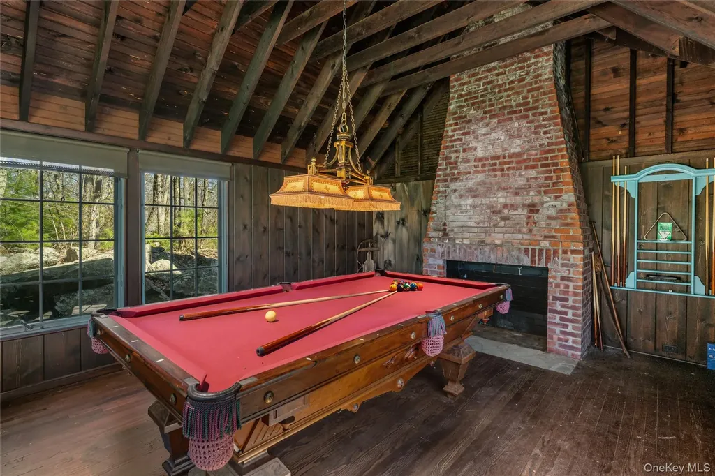 61 Evarts Hill Garrison NY 10524